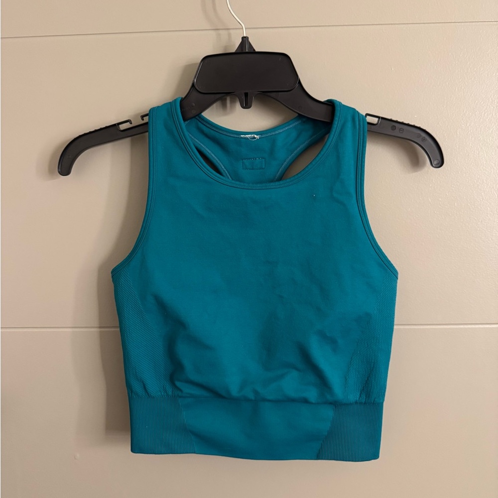 Red Coyote Running Teal Crop Top